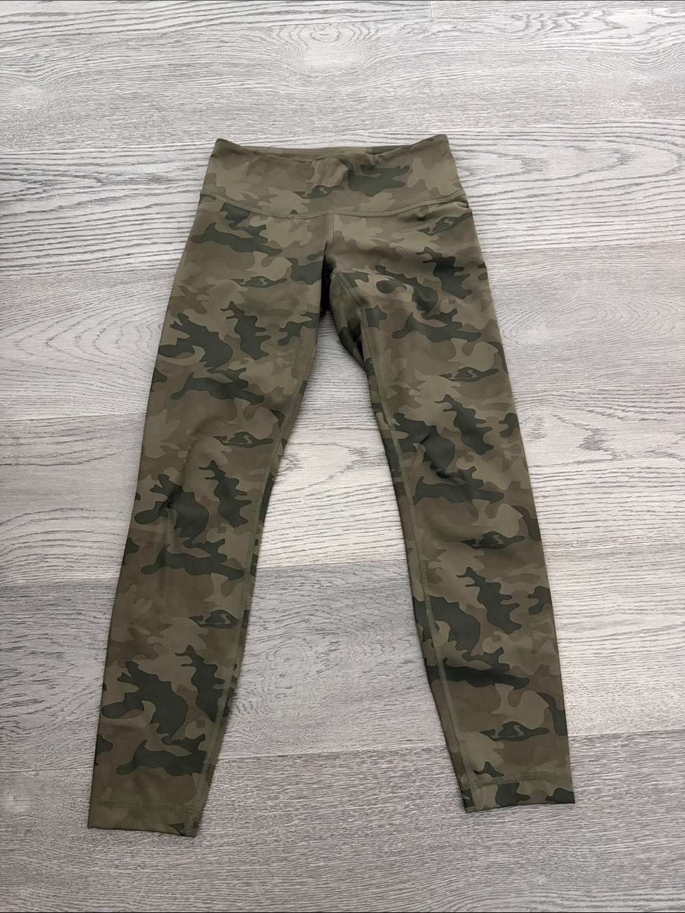 lululemon athletica Camo Leggings - Olive